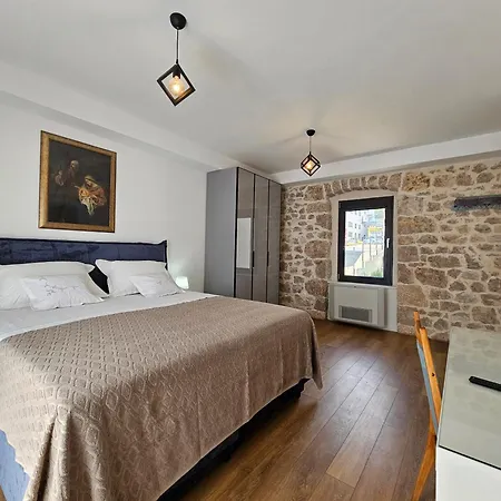 Dirada Villa *