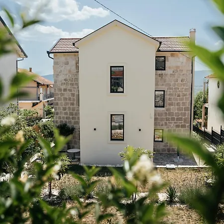 Villa Dirada
