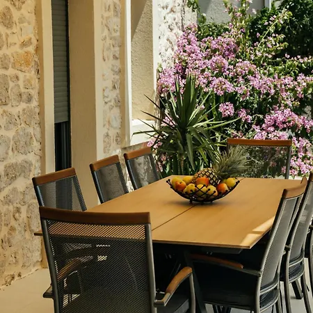 Stone Luxury Imota