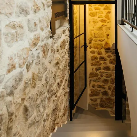 Stone Luxury Imota Imotski